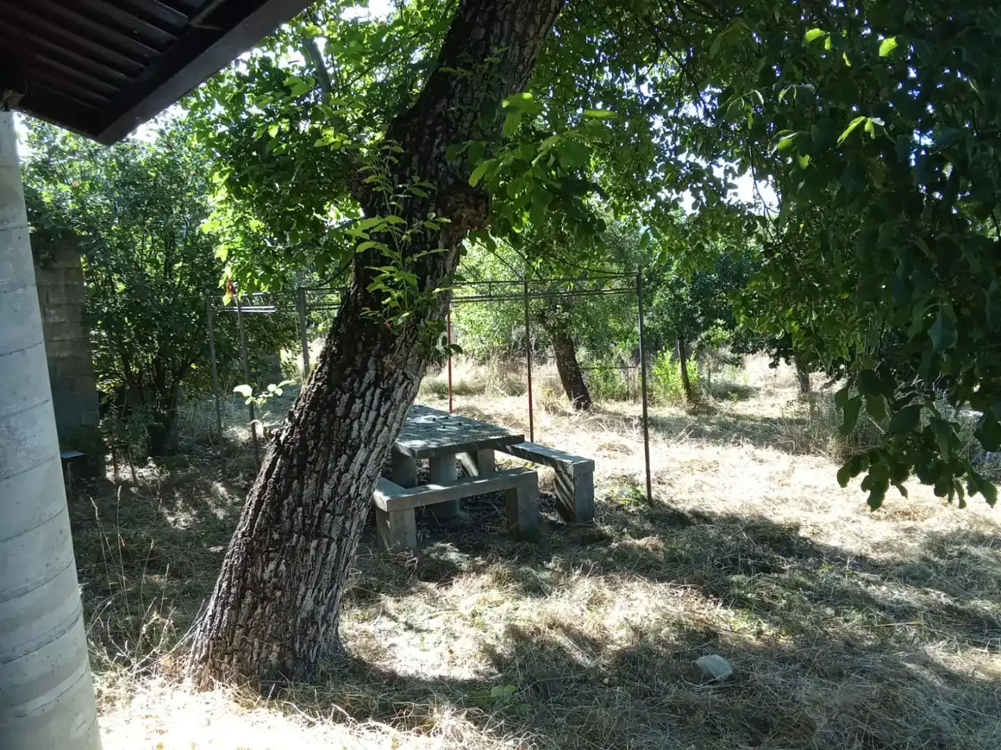 Jardí de Casa adosada en venda en San Justo amb Jardí privat, Traster i Moblat