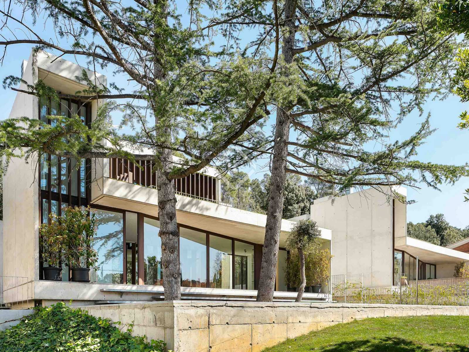 Exterior view of House or chalet for sale in Sant Cugat del Vallès  with Air Conditioner, Heating and Private garden