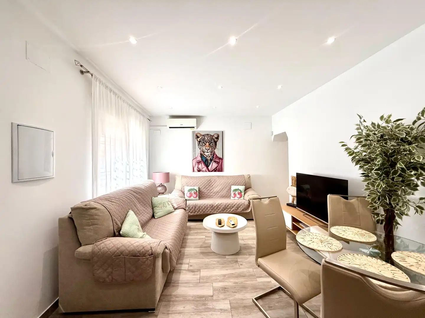 Wohnung mit Aufzug zum Verkauf in Calle Reyes Católicos 8, imagen 4