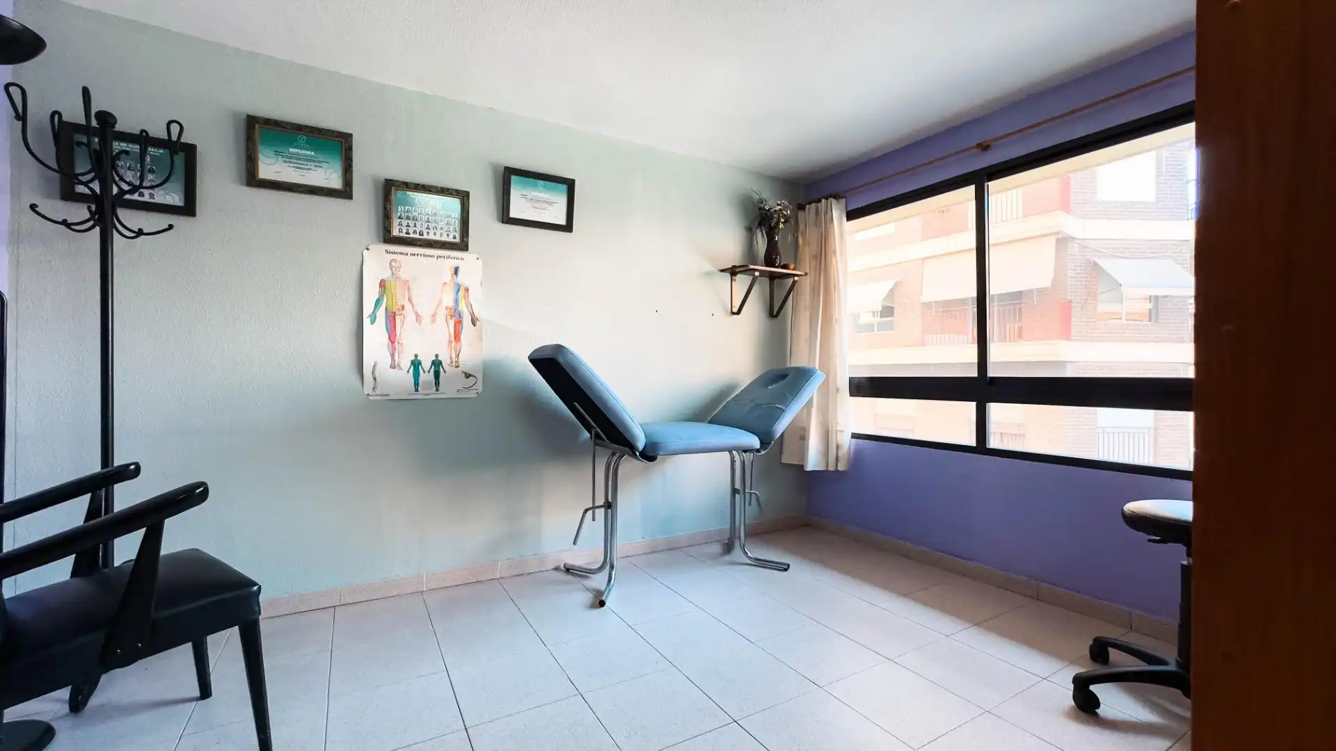 Büro zum Verkauf in Calle Montserrat Guilabert Valero, Carrús Oeste