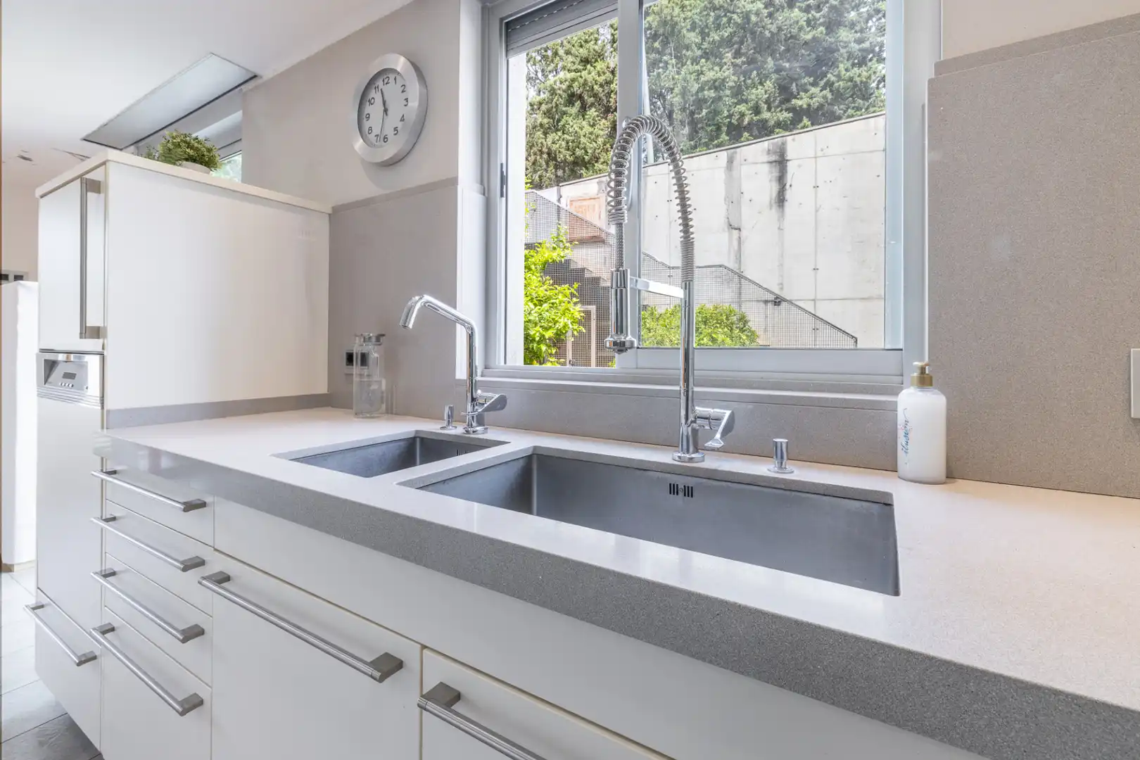 Kitchen of Houses for sale in Cerdanyola del Vallès  with Furnished