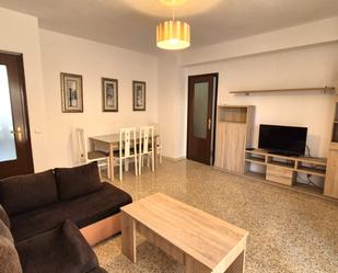 Sala d'estar de Pis de lloguer en Badajoz Capital amb Moblat, Forn i Rentadora