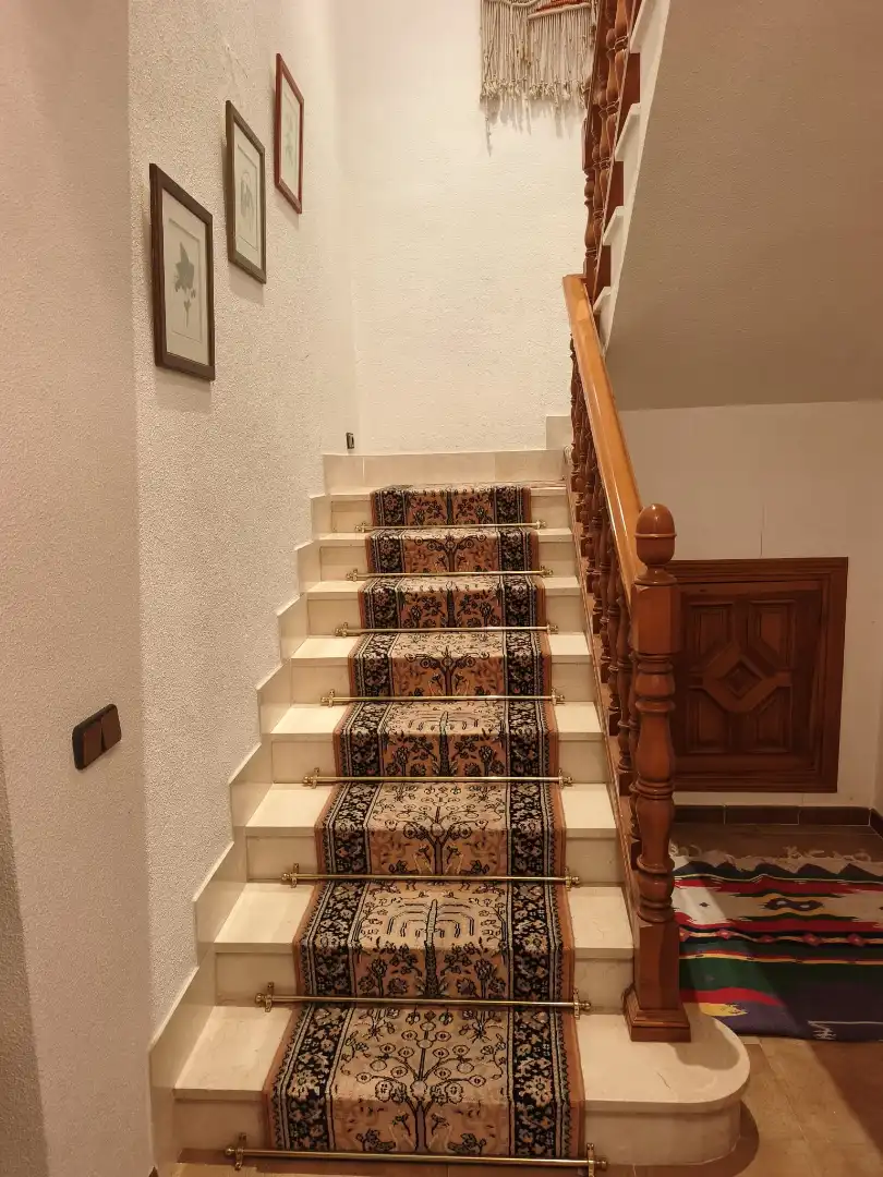 Houses for sale in Recas  with Air Conditioner, Heating and Private garden