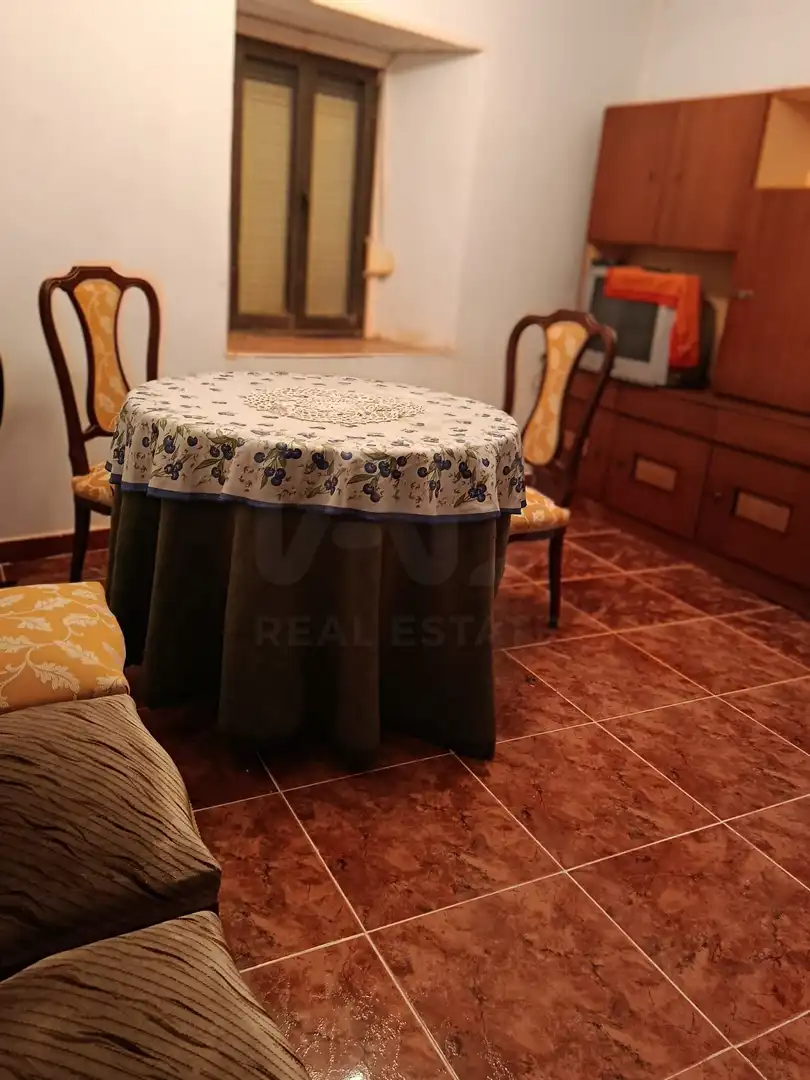 Menjador de Finca rústica en venda en Val de San Lorenzo amb Terrassa