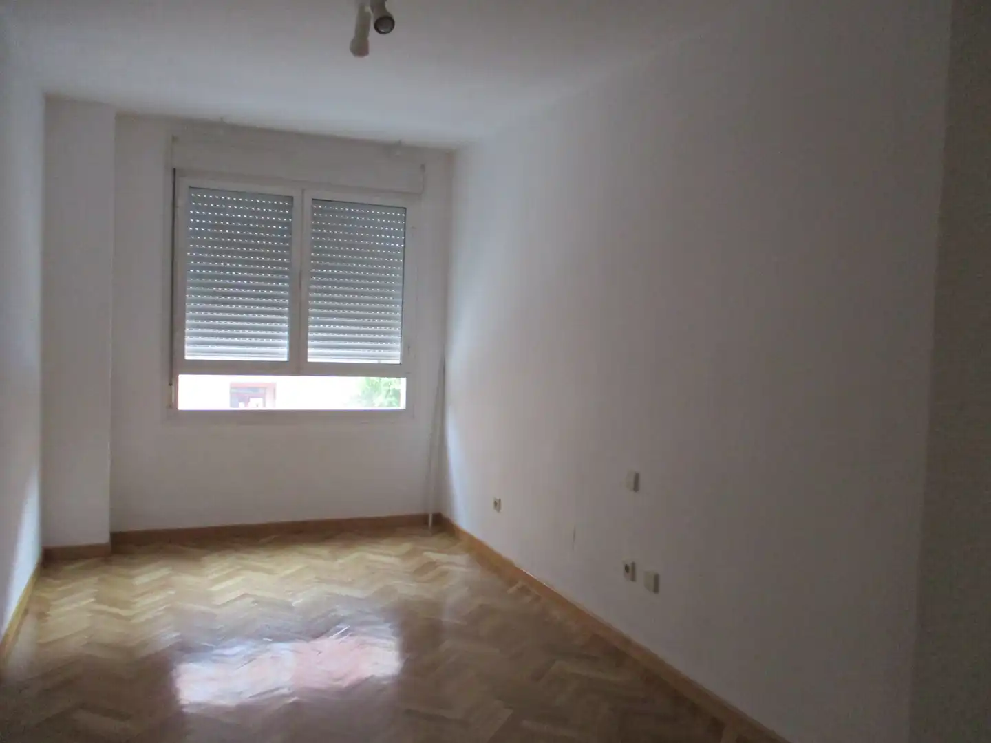 Habitación de Piso en venta en Villaverde