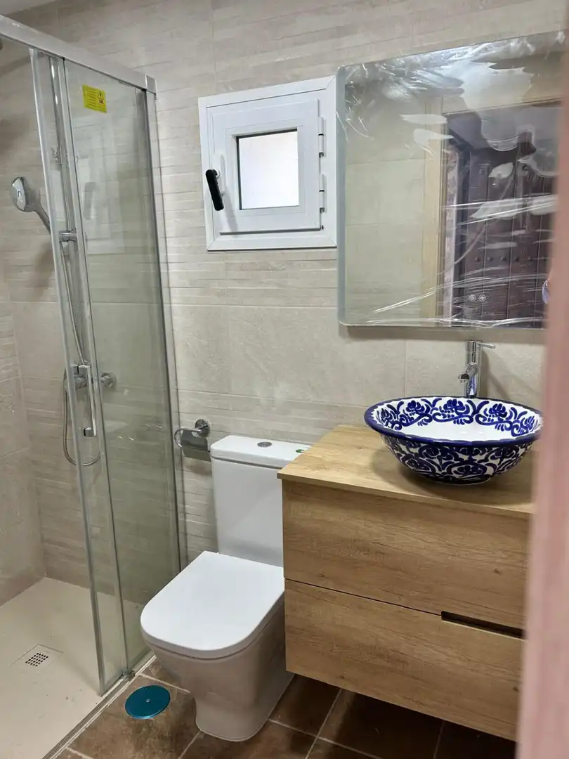Bany de Casa o xalet de lloguer en Jaén amb Calefacció i Piscina