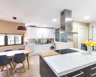 Kitchen of Apartment for sale in  Madrid Capital  with Air Conditioner, Heating and Parquet flooring