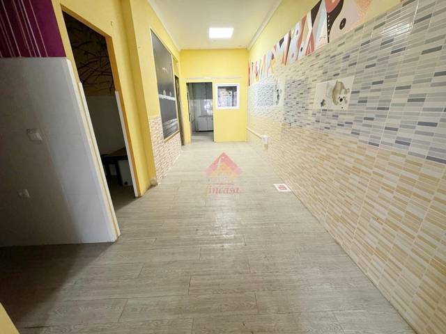 Local comercial en Alquiler en Casco Histórico