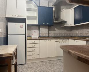 Kitchen of Flat to rent in Plasencia  with Air Conditioner