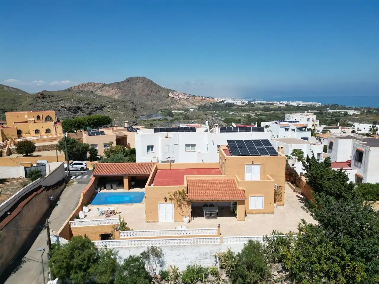 Haus mit Pool zum Verkauf in El Palmeral, imagen 2