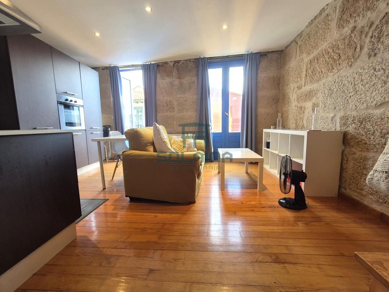 Sala d'estar de Dúplex en venda en Ourense Capital  amb Calefacció i Balcó