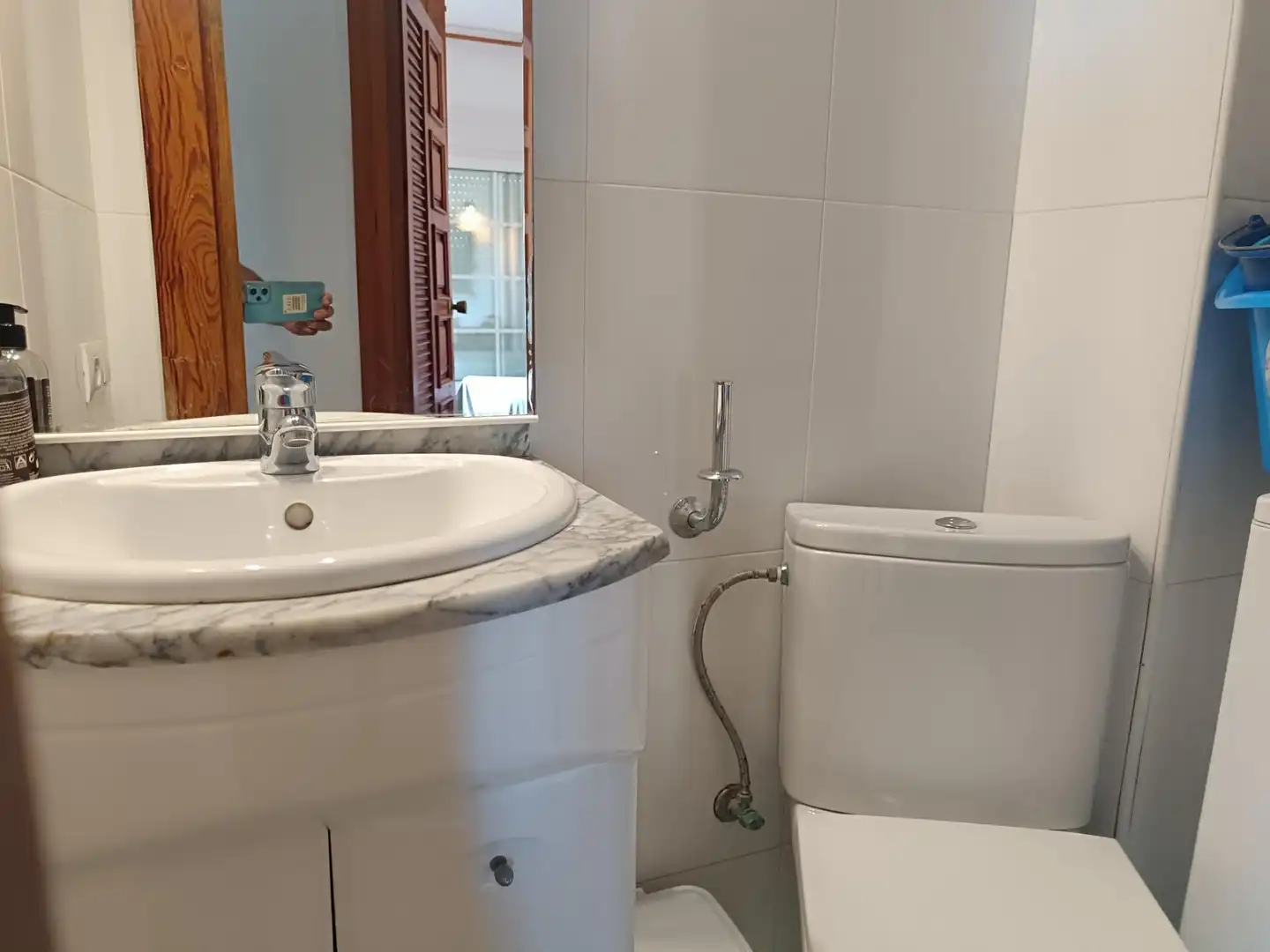 Bathroom of Apartments for rent in Almería  with Heating, Terrace and Furnished