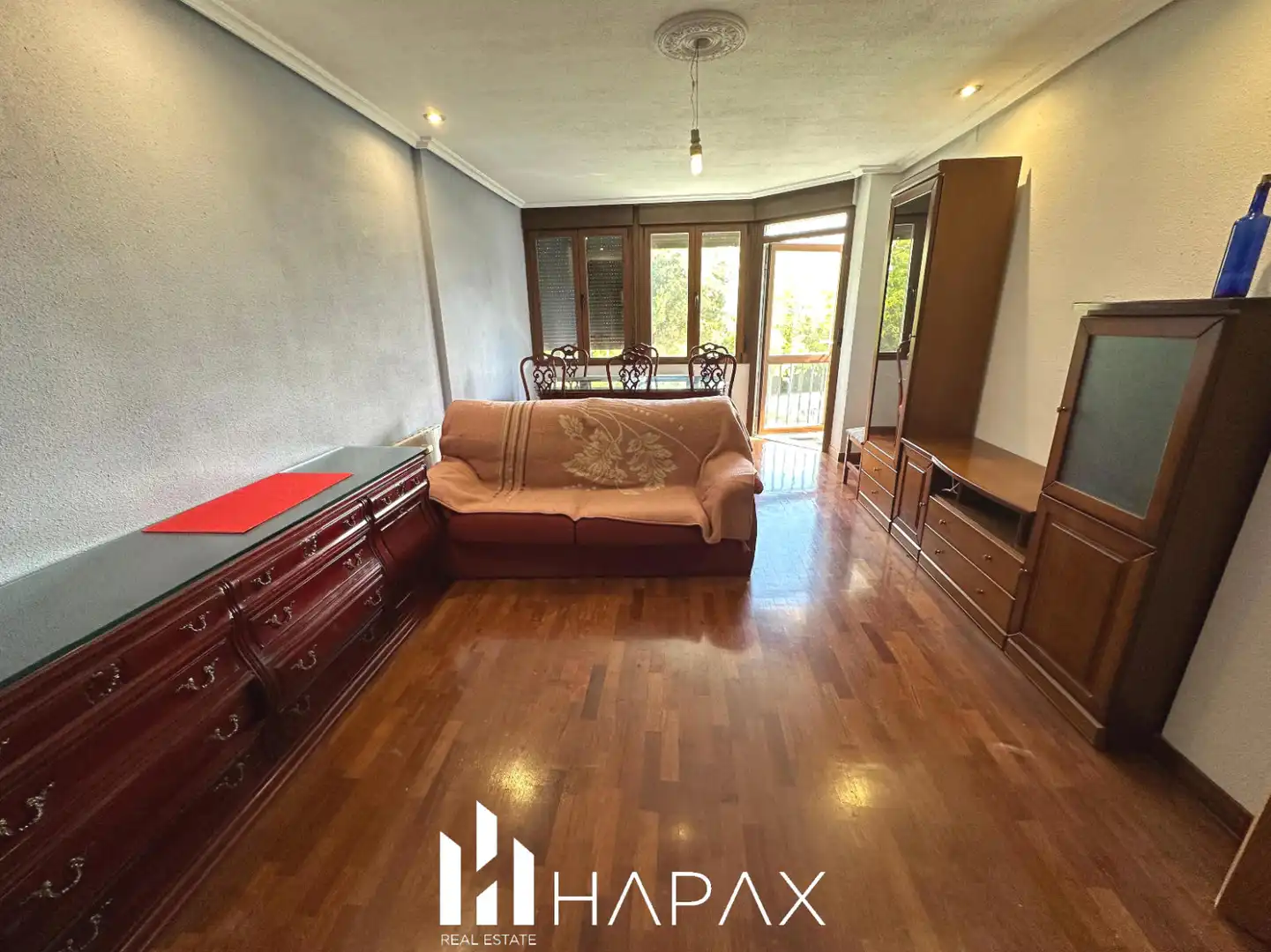 Sala d'estar de Casa o xalet en venda en Cabrerizos amb Calefacció i Jardí privat