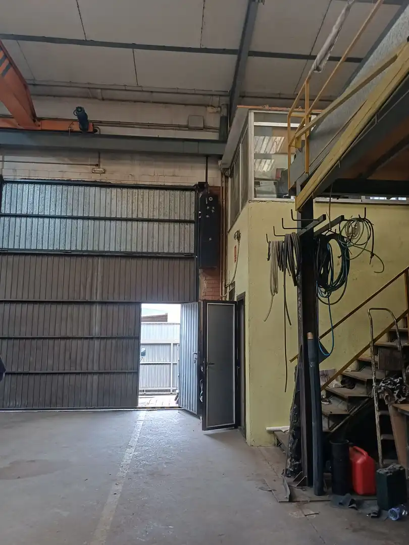 Nau industrial en venda en Castellar del Vallès