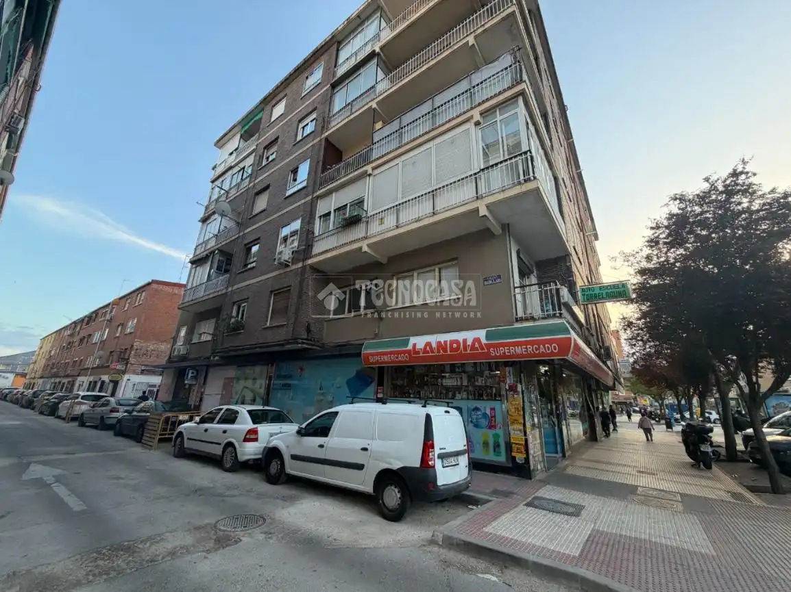 Vista exterior de Pis en venda en Torrejón de Ardoz amb Moblat