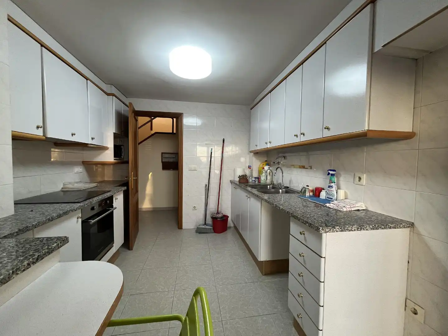 Cocina de Dúplex en venta en Cassà de la Selva con Aire acondicionado, Calefacción y Terraza