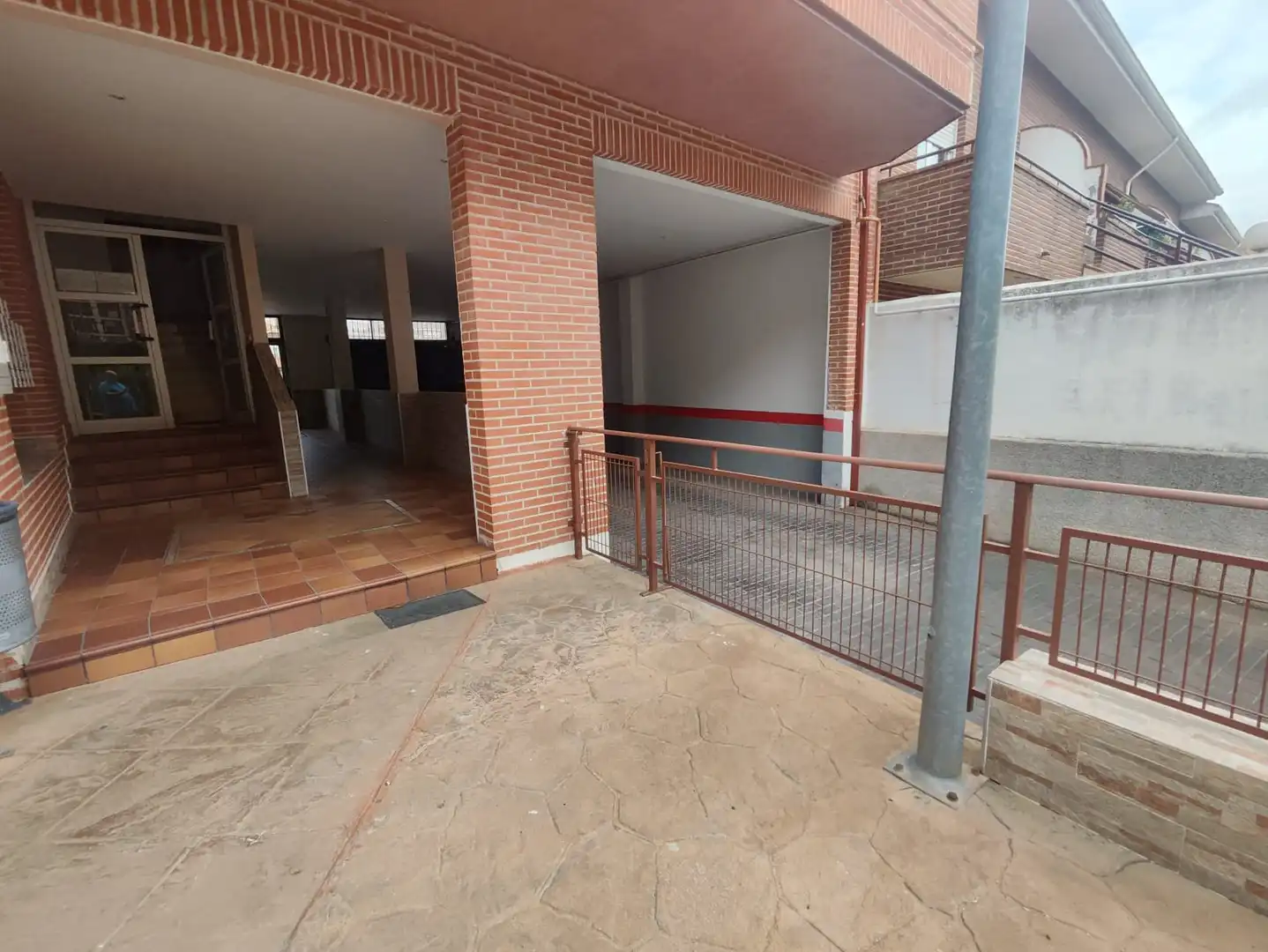Dúplex en venta en Sevilla la Nueva con Aire acondicionado, Calefacción y Terraza