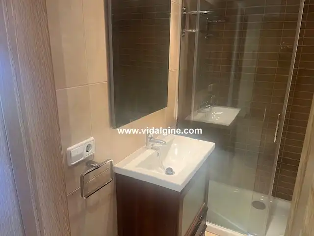 Piso con terraza en venta en Carrer Sant Pere Màrtir, imagen 8