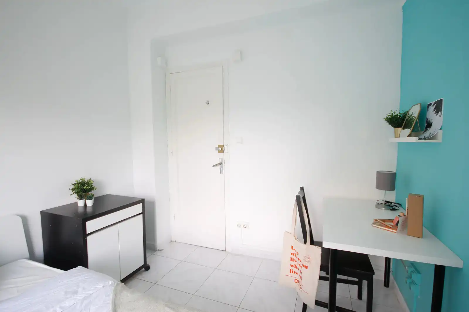 Flat for share in Sant Andreu
