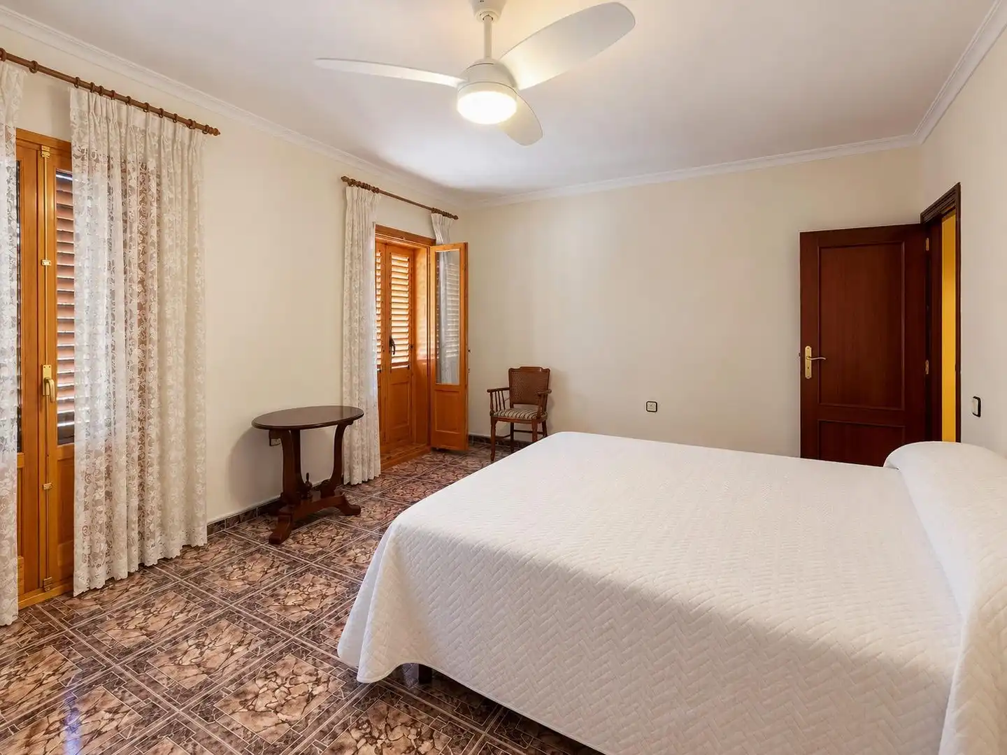 Habitación de Casa o chalet de alquiler en Rafelbuñol / Rafelbunyol, Valencia
