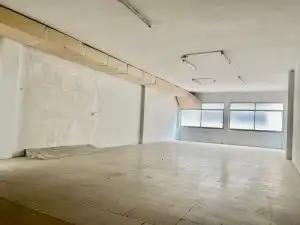 Local comercial de lloguer a Carrer de Mejía Lequerica, imagen 2