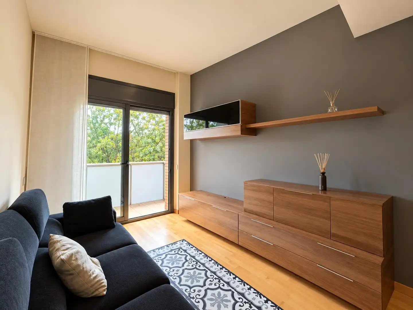 Flat with terrace for sale in PLA DE BAIX