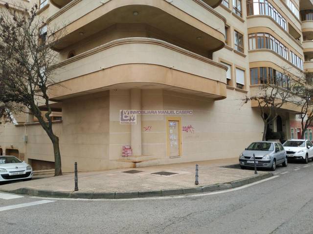 Local comercial en Alquiler en PARIS en Ruta de la Plata