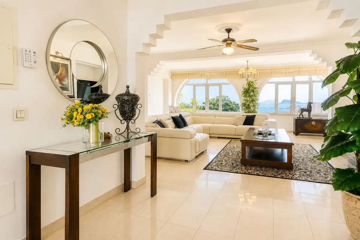 Sala de estar de Casa o chalet en venta en Sotogrande con Aire acondicionado, Jardín privado y Terraza