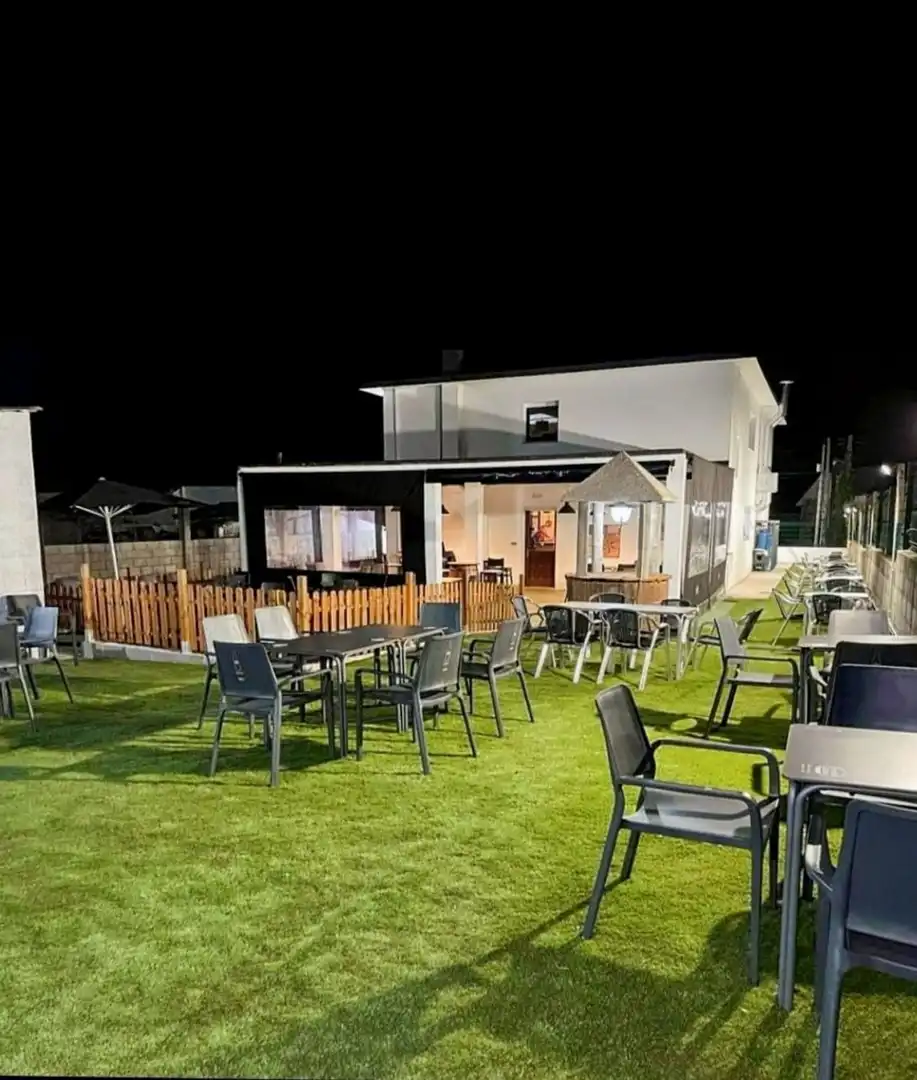 Terrasse von Geschaftsraum zur Miete in Bergondo