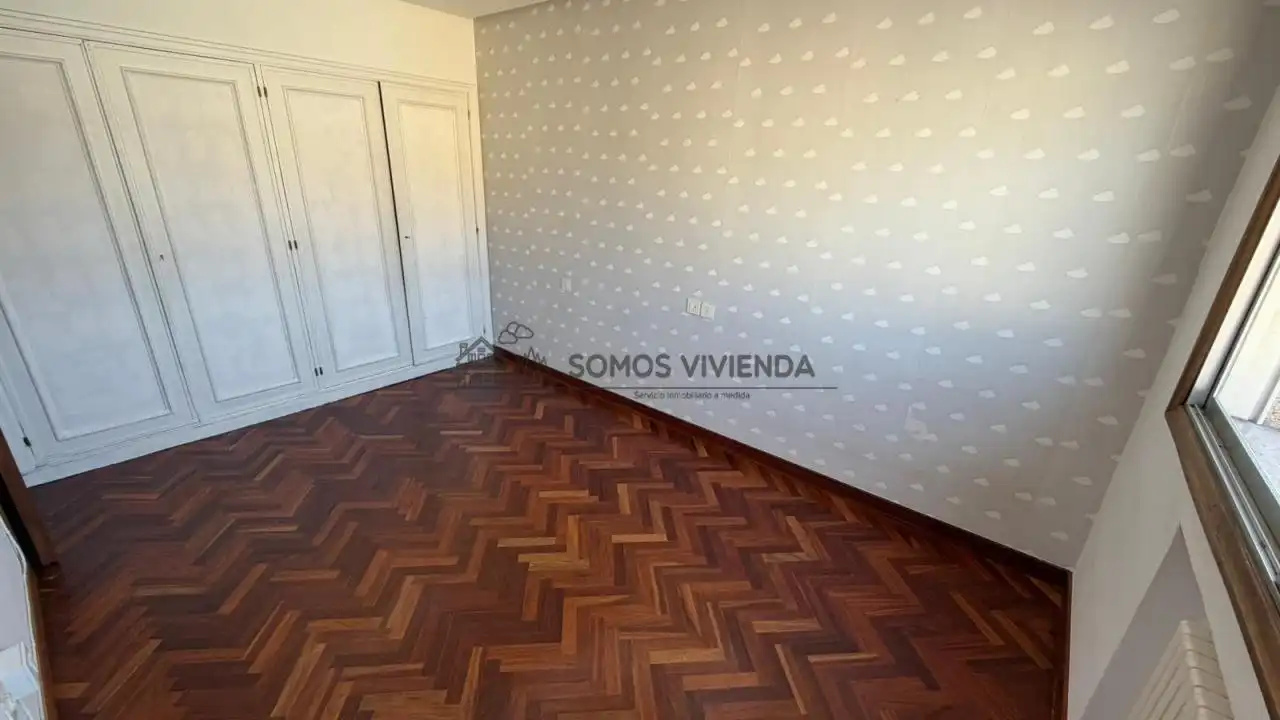 Bedroom of Flat for sale in Ourense Capital   with Heating, Parquet flooring and Balcony