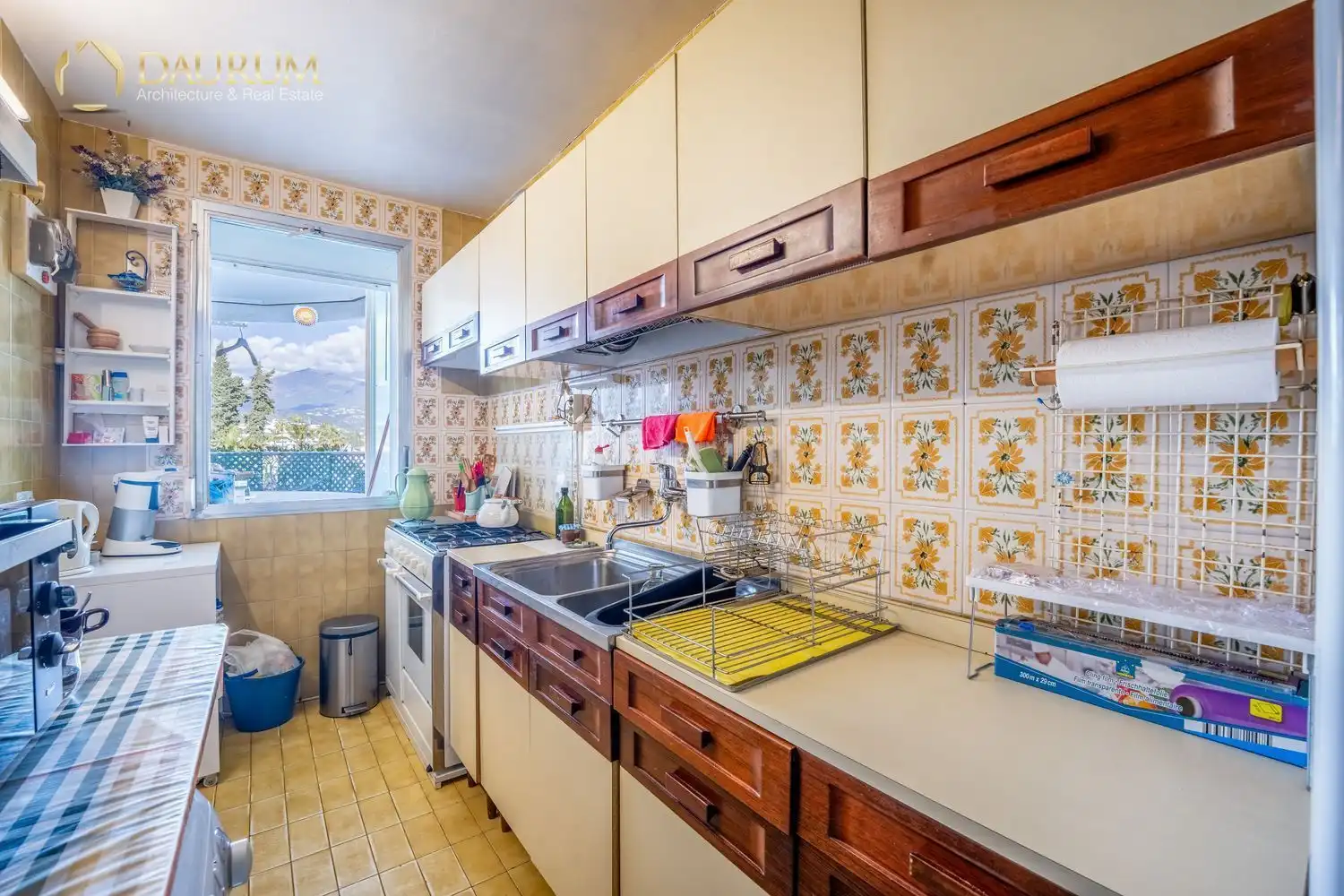 Kitchen of Flat for sale in Marbella  with Terrace