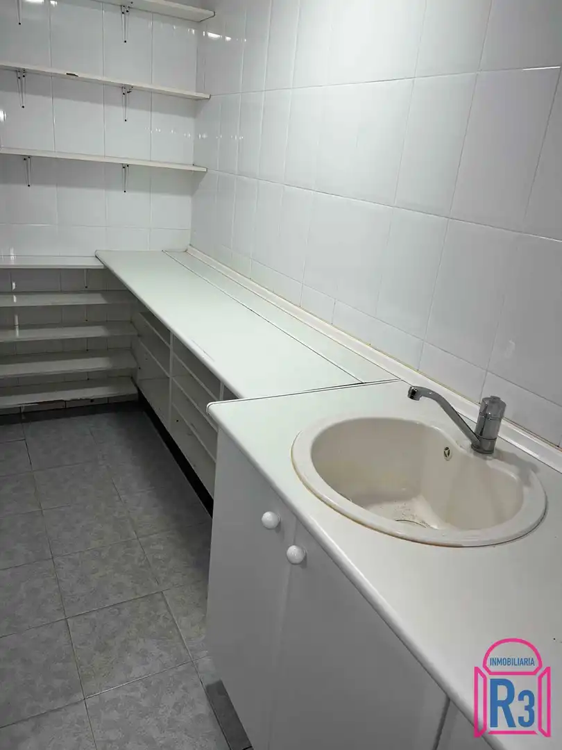 Business premises to rent in Universidad, imagen 4