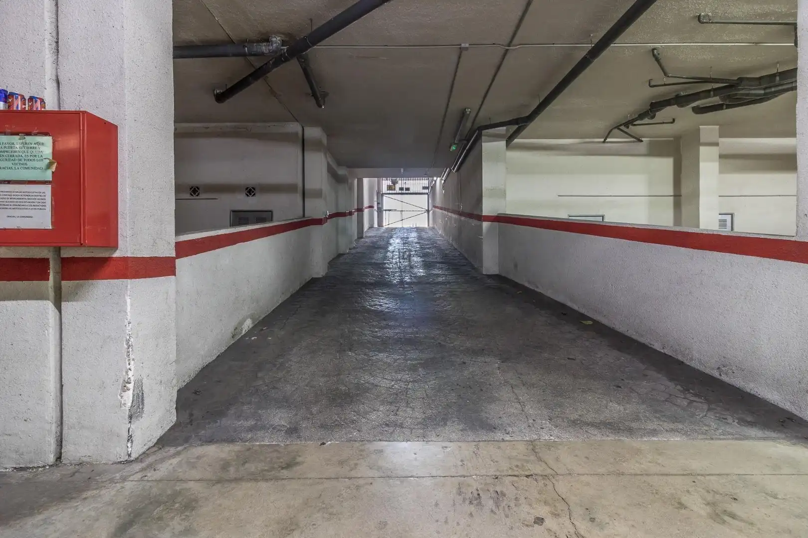 Parking de Planta baja en venta en L'Alcúdia con Aire acondicionado y Terraza