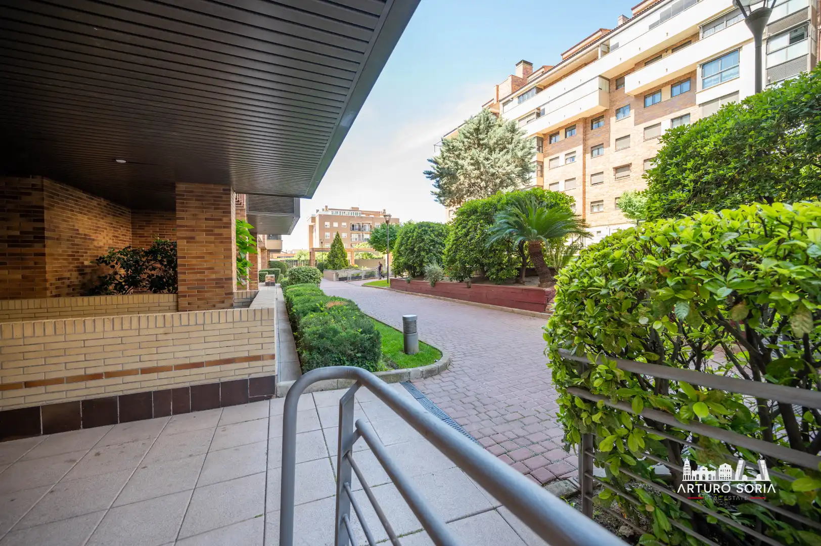 Vista exterior de Piso en venta en Rivas-Vaciamadrid con Aire acondicionado, Calefacción y Trastero