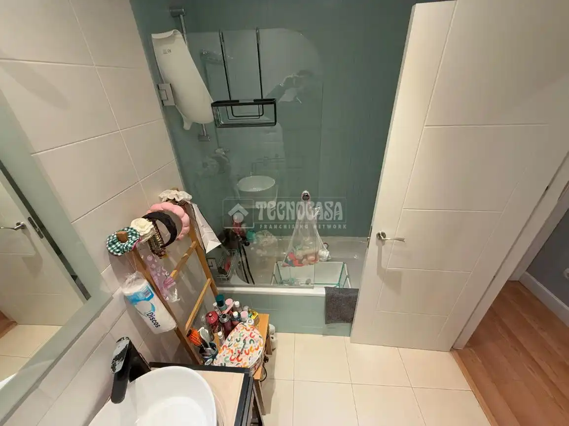 Bathroom of Flat for sale in Mérida  with Air Conditioner and Heating
