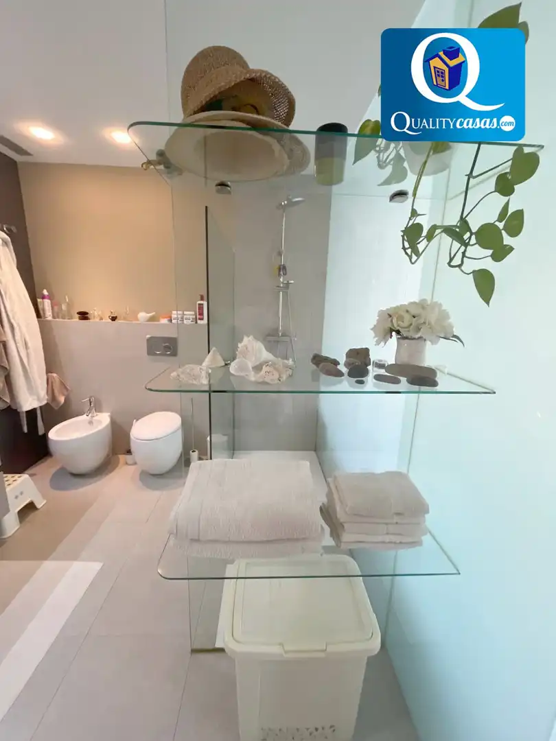 Bathroom of Detached homes for sale in Petrer  with Air Conditioner, Heating and Terrace
