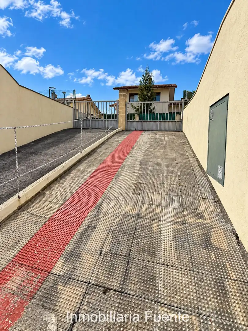 Terrassa de Casa adosada en venda en Valle de Mena, Burgos