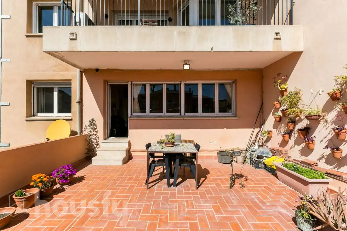 Piso en venta en Passeig del Comte d'Ègara, Barri del Centre