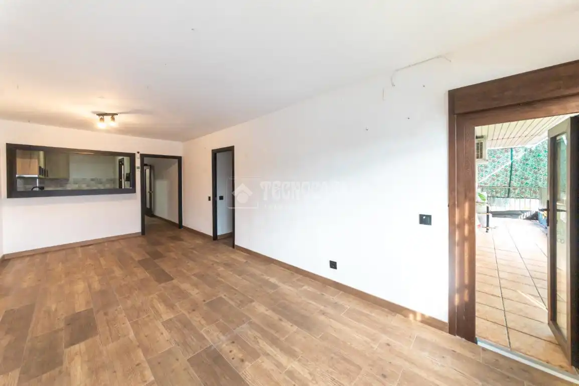 Flat with terrace for sale in Can Toni, imagen 3