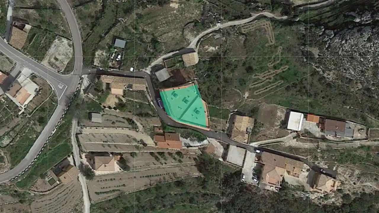 Edificio en venta en Tàrbena