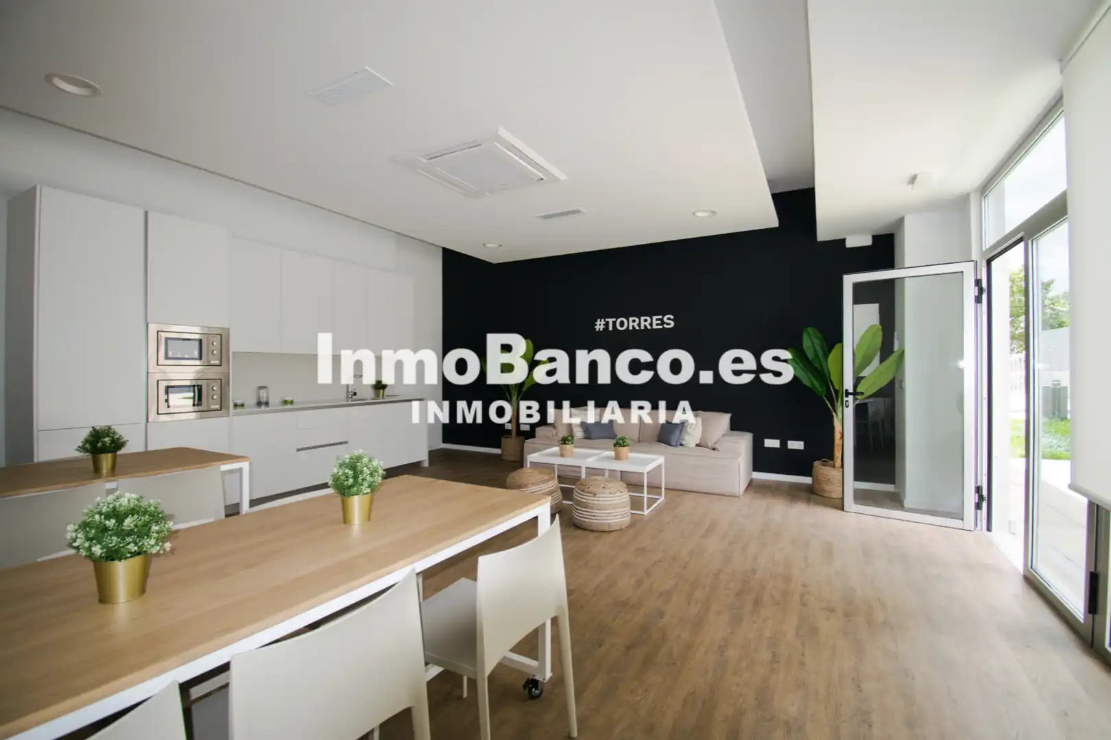 Flat for rent in Valencia  with Air Conditioner, Heating and Storage room