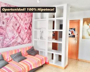 Bedroom of Flat for sale in Girona Capital