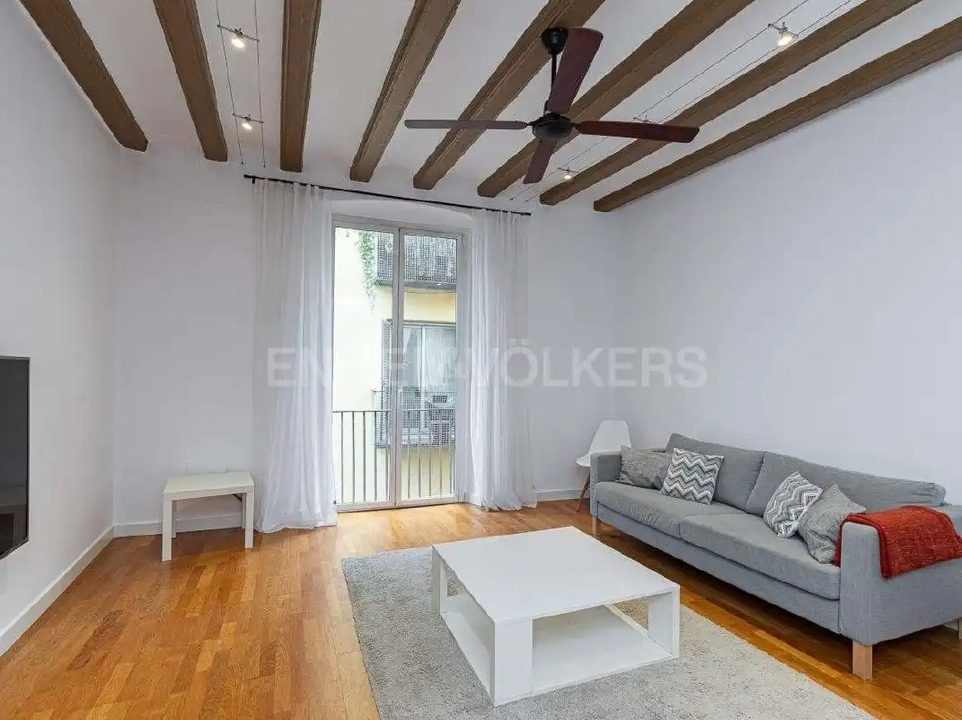 Flat for rent in Sant Pere, Sta. Caterina i la Ribera