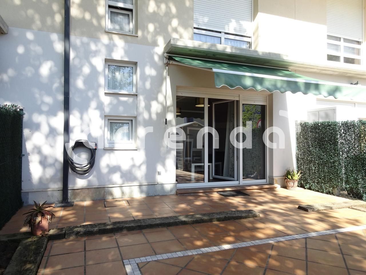 Single-family semi-detached to rent in Cantabria, Cudón