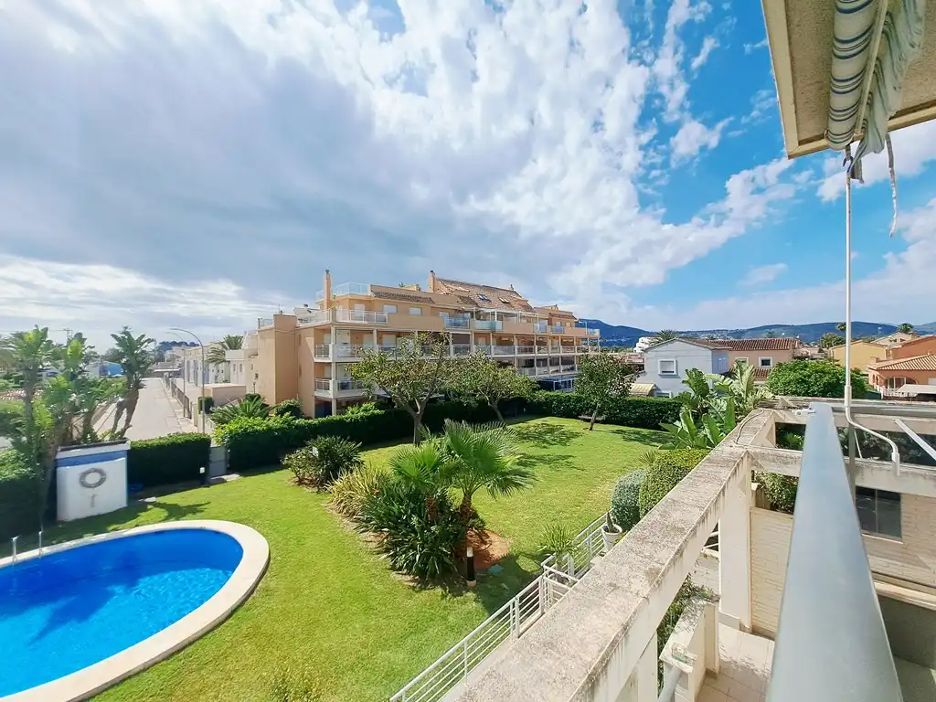 Apartament amb piscina en venda a Carretera de les Marines a Dénia, imagen 4
