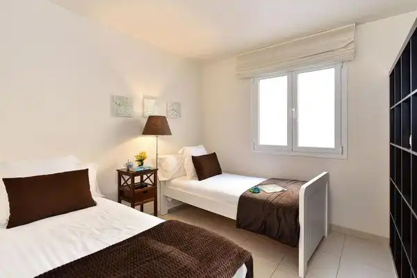 Bedroom of Flat for sale in San Bartolomé de Tirajana  with Air Conditioner and Community pool