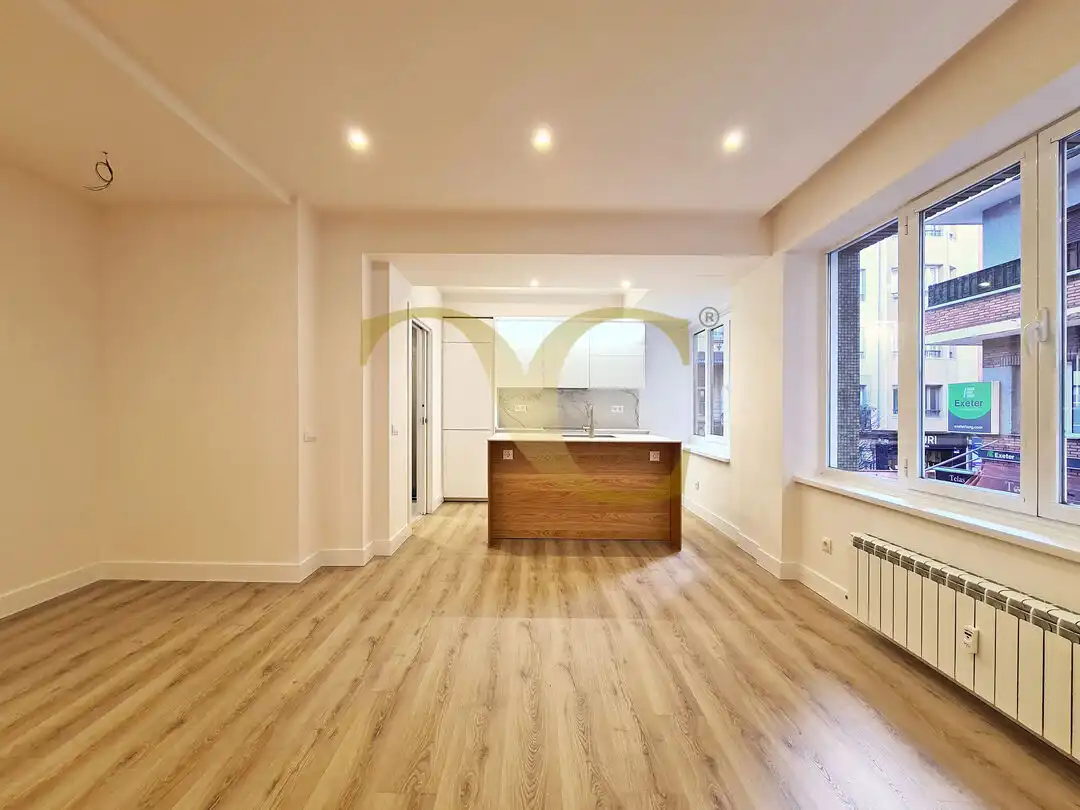 Piso con jardín en venta en Calle Uría, imagen 4