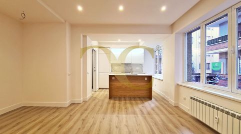 Foto 5 de Piso en venta en Calle Uría, Barrio del Centro, Gijón