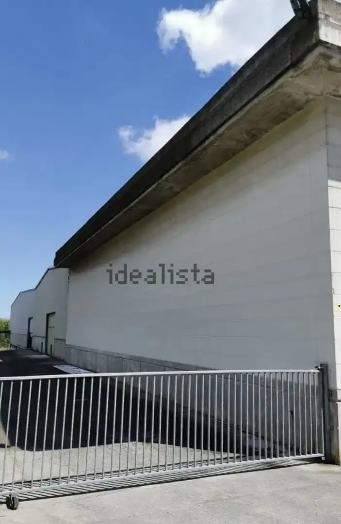 Exterior view of Industrial buildings for rent in Polanco