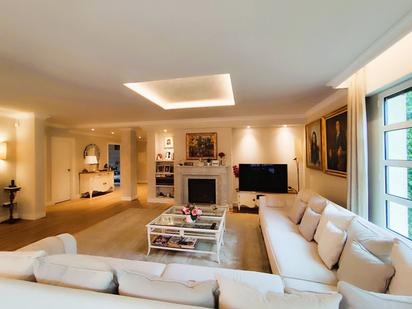 Living room of Single-family semi-detached for sale in Vitoria - Gasteiz  with Heating, Private garden and Terrace